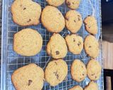 Foto langkah ke 2 dari resep Banana chocochip cookies (1).