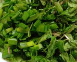 Hình bước làm 2 của món Mì Quảng trộn
