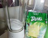 A picture of step 1 of Electric Lemonade.