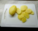 Rakott krumpli "kicsit másképp" recept fázis 2 fotója