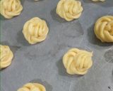 Foto langkah ke 5 dari resep Kulit kue Sus.