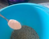 A picture of step 2 of Lenger with tamarind sauce and garlic.