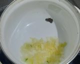 Foto langkah ke 2 dari resep Moringa Egg Baked Potato a.k.a Kentang telur panggang daun kelor.