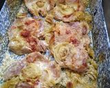 Savanyú káposzta ágyon sült fűszeres karaj recept fázis 4 fotója