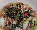 Foto langkah ke 3 dari resep Tumis Kenikir Rebon.