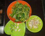 Foto langkah ke 1 dari resep Tumis kangkung pete.