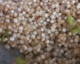 A picture of step 3 of Sabudana Khichadi.