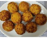 A picture of step 7 of Egg stuffed potato croquettes.