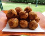 Foto del paso 3 de la receta: Albóndigas fritas de arroz y lentejas rellenas👌🏻🤤
