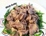 Hình bước làm 4 của món Bò Xào Bông Hẹ kiểu người Hoa - Stir Fry Beefs w Chives Flowers