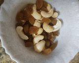 A picture of step 3 of Gajar ka halwa.