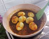 Foto langkah ke 4 dari resep Telor lada hitam.