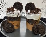 A picture of step 6 of Oreo Dessert 😋😋.