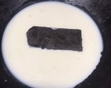 Foto langkah ke 5 dari resep Kek Batik Malaysia.