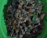 Foto langkah ke 5 dari resep Tumis tongkol bumbu belacan.