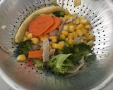 รูปขั้นตอนการทำที่ 7 ของ เส้นเล็กผัดไข่ (อาหารเด็ก/ไม่ปรุงรส)