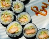 Hình bước làm 6 của món Cá hồi chiên cuộn rong biển