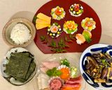 A picture of step 5 of Japanese Kawaii Sushi Donuts.