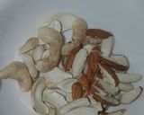 A picture of step 7 of Rice kheer.