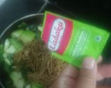 Foto langkah ke 5 dari resep Mie Goreng Terpaksa Vegan (Mengandung Prank).