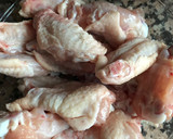 Foto del paso 1 de la receta: Alitas adobadas al horno