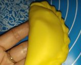 Foto langkah ke 7 dari resep Pastel Isi Wortel, Kentang & Telur.
