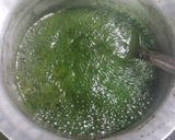 A picture of step 4 of Chia seeds mint lemon drink.
