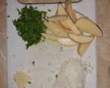 Foto del paso 1 de la receta: Filete al perejil con papas rústicas