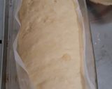 Foto langkah ke 6 dari resep Roti Tawar Empuk homemade no mixer.