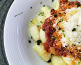 Foto del paso 6 de la receta: Ñoquis de patata con salsa casera de tomate y especias de pesto