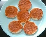 ब्रेड पैन पिज़्ज़ा (bread pan pizza recipe in Hindi) रेसिपी चरण 2 फोटो
