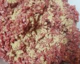 A picture of step 1 of Cheese stuffed burgers.