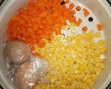Foto langkah ke 3 dari resep Butter rice vegetables.