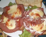 Foto langkah ke 3 dari resep Sandwich with smoke beef.