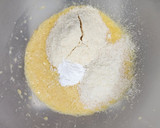 Foto del paso 3 de la receta: 🥞🫐Hotcakes de harina de coco, coco rallado y arándanos 🫐🥞Sin azúcar ni edulcorantes