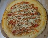 Foto langkah ke 10 dari resep Pizza Homemade.