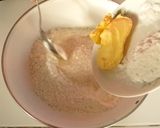 Foto langkah ke 2 dari resep Molen pisang dan keju.