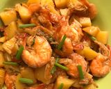 Foto langkah ke 5 dari resep Tumis Udang kentang.