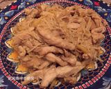 A picture of step 6 of Stir-Fried Pork with Enoki Mushrooms.