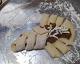 A picture of step 5 of Eshterodel of meat and mushrooms.