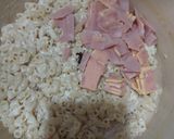 Foto del paso 3 de la receta: Ensalada Fría de Coditos con Jamón y Queso