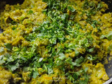 આલુ મટર પરાઠા (Aloo Matar Paratha Recipe In Gujarati)