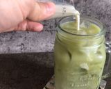 Foto langkah ke 8 dari resep HomeCafe : Iced Matcha | Our Channel.