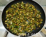 A picture of step 3 of Tawa Okra or Bhindi.