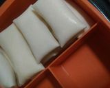 Foto langkah ke 3 dari resep Lumpia Sosis Keju.