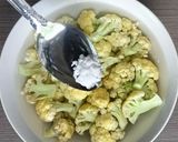 Foto langkah ke 2 dari resep Sup Bakso Udang.