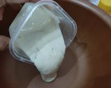 Foto langkah ke 2 dari resep (Sourdough Discard) Rainbow Mantau.