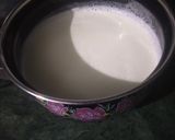 A picture of step 1 of Vermicelli Kheer.