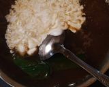 Foto langkah ke 4 dari resep Bubur sumsum pandan.
