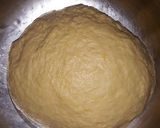 Foto langkah ke 4 dari resep Donat empuk tanpa kentang ulen tangan.